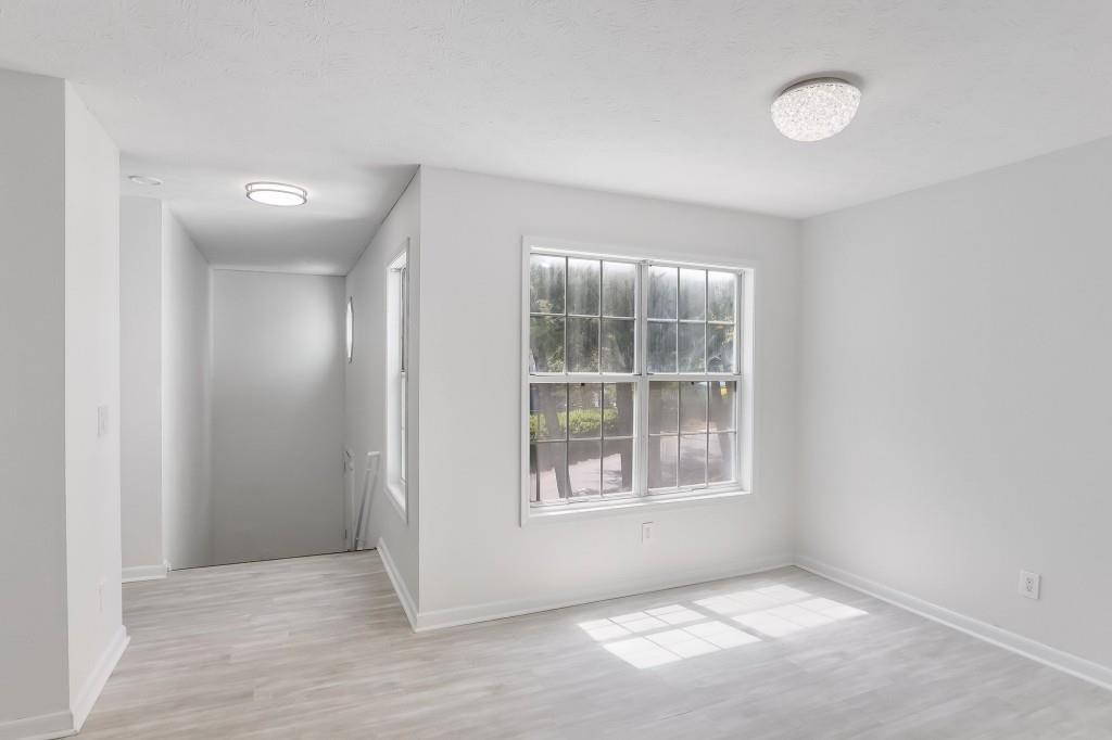 1008 Glenleaf Drive