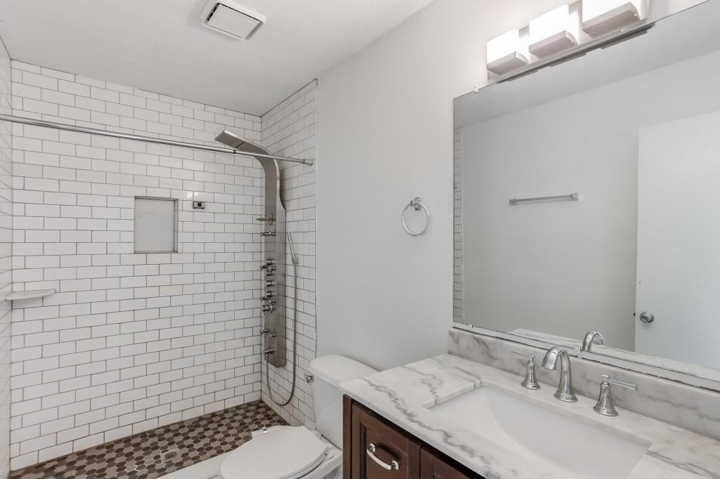 1008 Glenleaf Drive