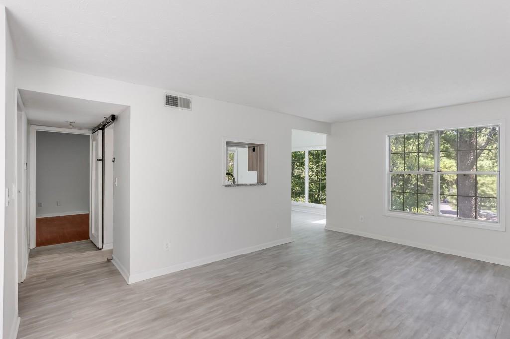 1008 Glenleaf Drive