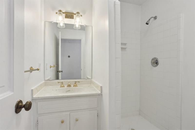 49 Willow Glen