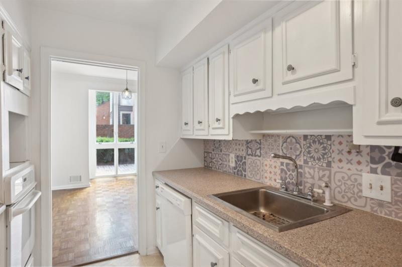 49 Willow Glen