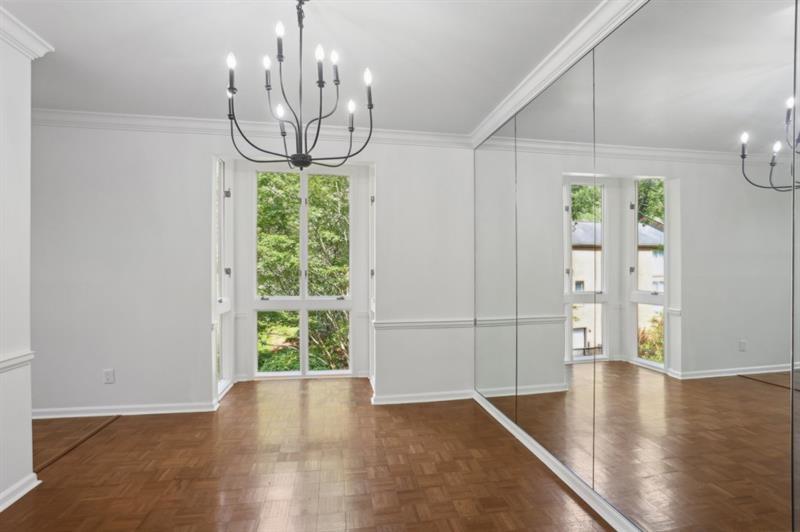 49 Willow Glen