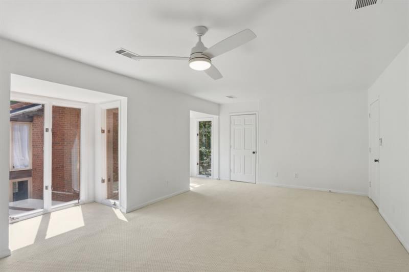 49 Willow Glen