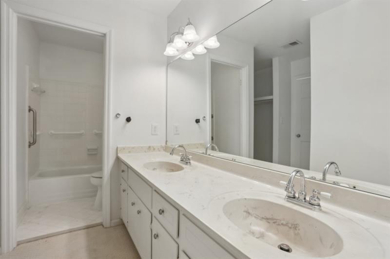 49 Willow Glen