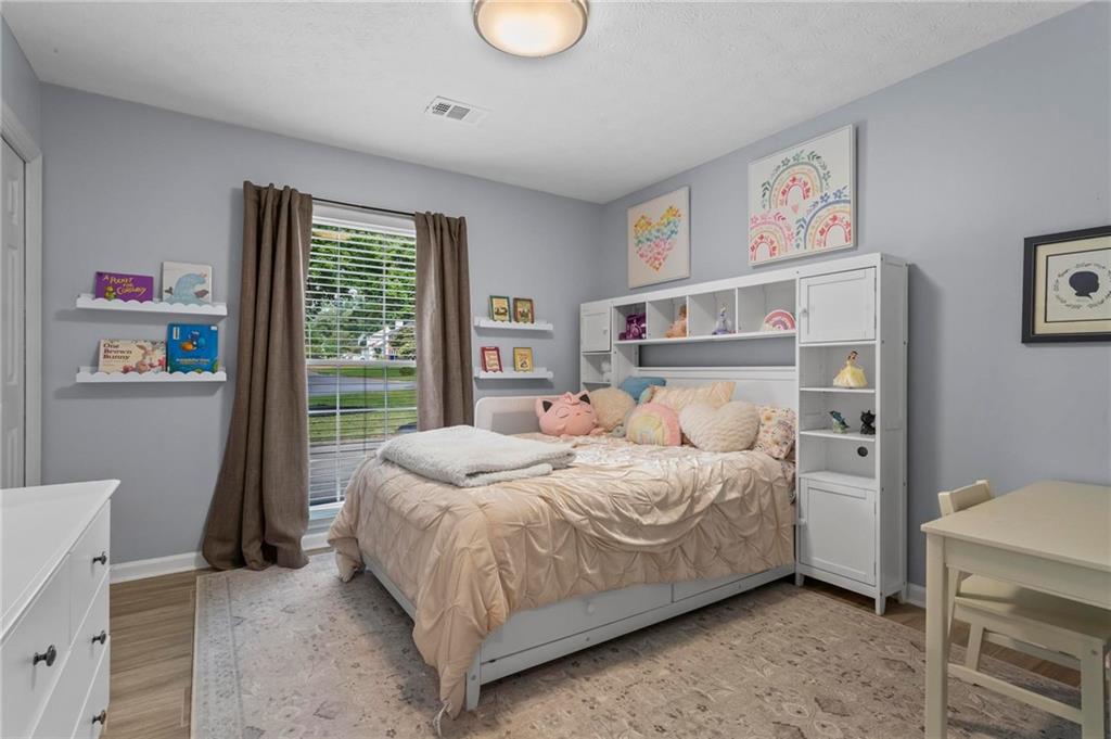 3184 Westfield Way NE