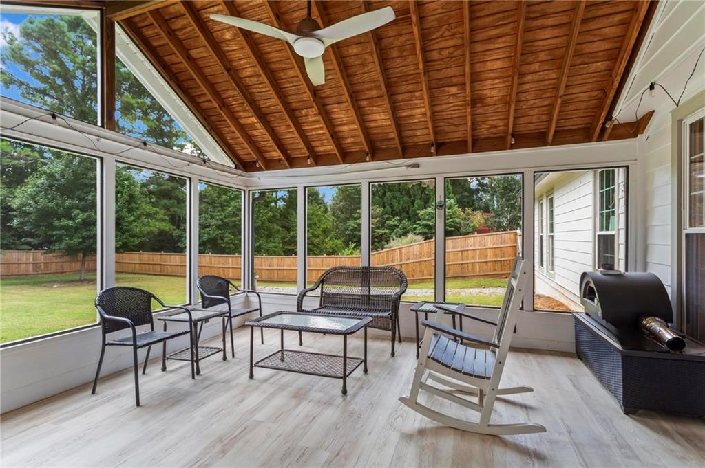 3184 Westfield Way NE