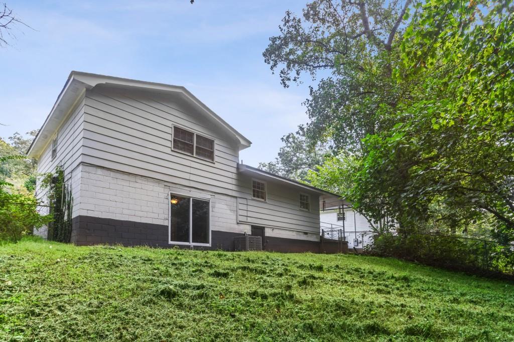 2647 Hatfield Circle