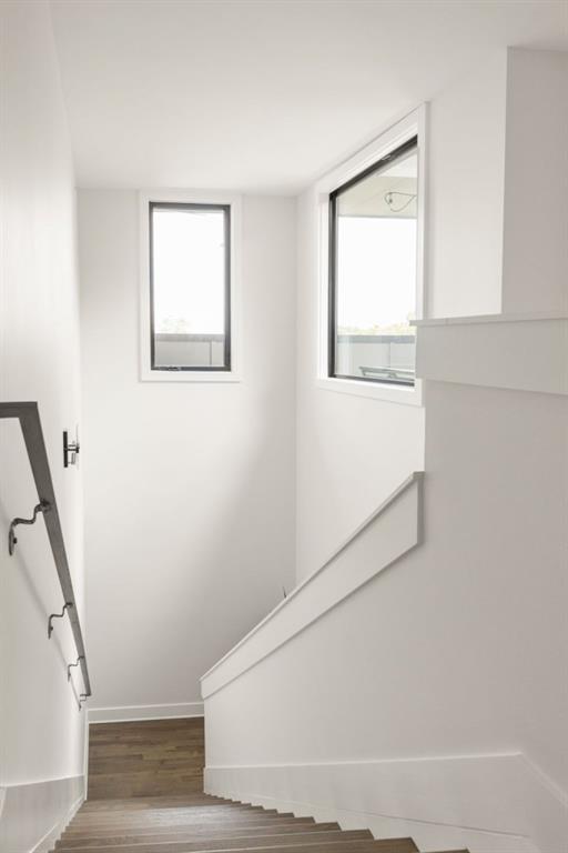 550 N Highland Avenue NE Unit 4