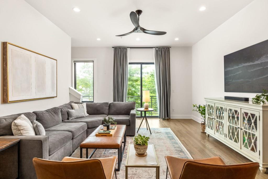 550 N Highland Avenue NE Unit 4