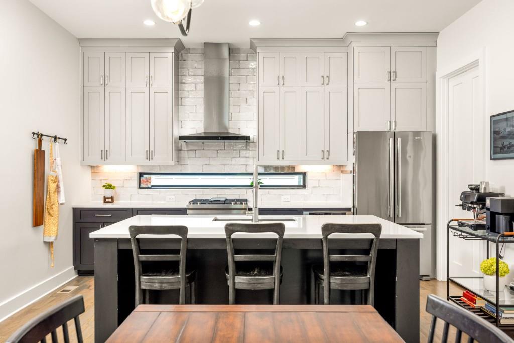 550 N Highland Avenue NE Unit 4