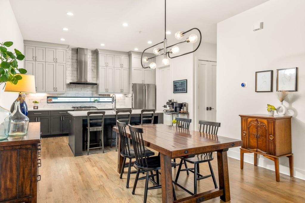 550 N Highland Avenue NE Unit 4