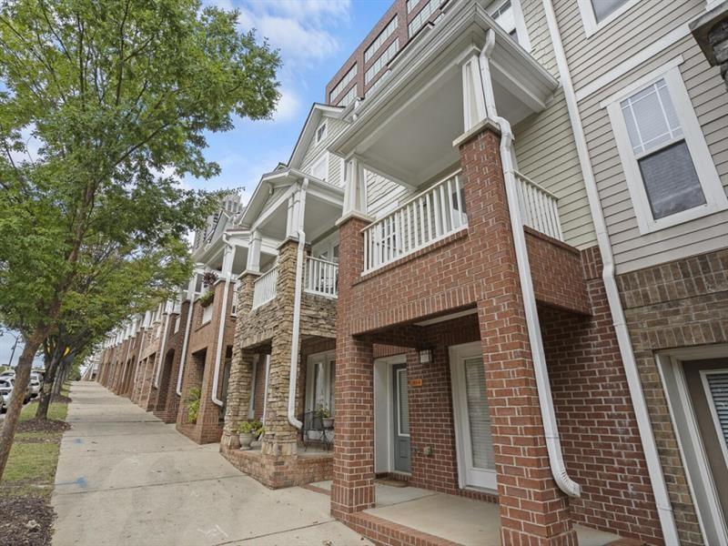 205 16th Street NW Unit 6