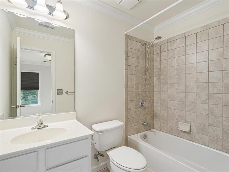 205 16th Street NW Unit 6