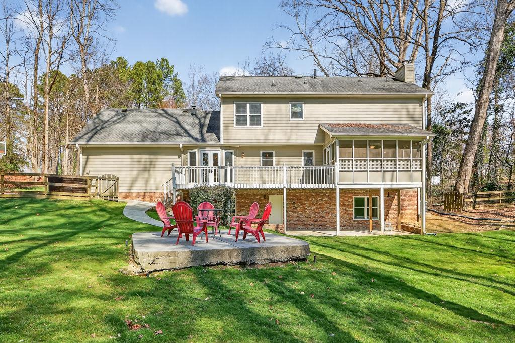 2311 Fox Hound Parkway
