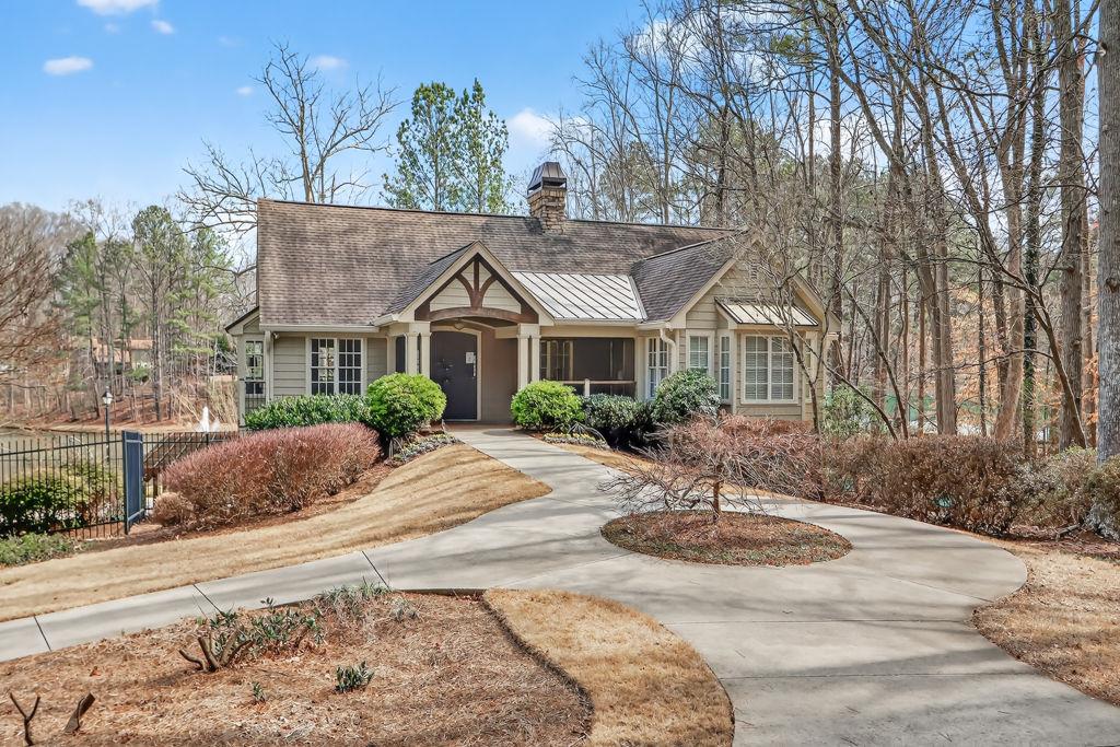 2311 Fox Hound Parkway