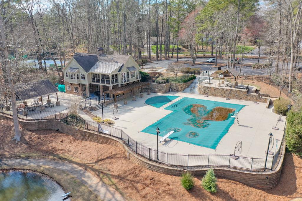 2311 Fox Hound Parkway