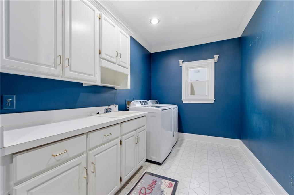 4016 Bramble Court