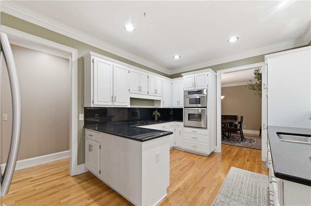 4016 Bramble Court