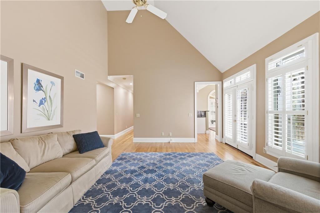 4016 Bramble Court