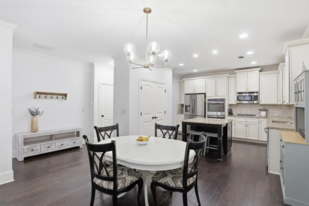 1130 Mosspointe Drive