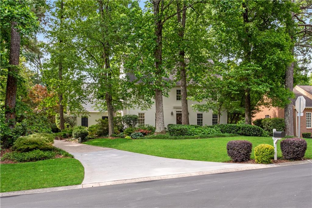 4868 Hampton Lake Drive