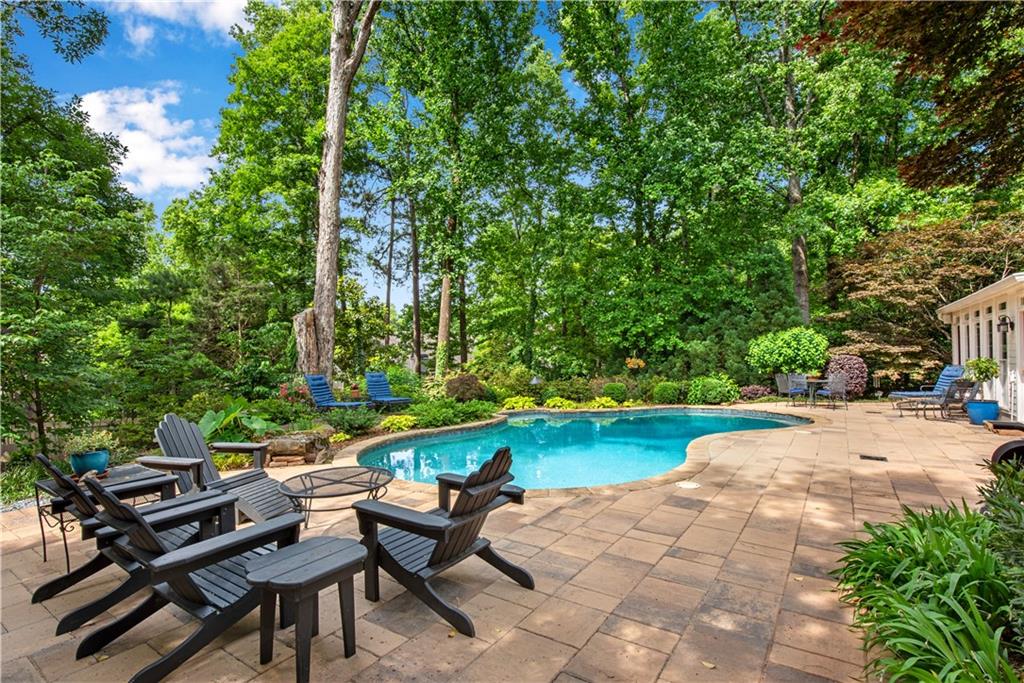 4868 Hampton Lake Drive