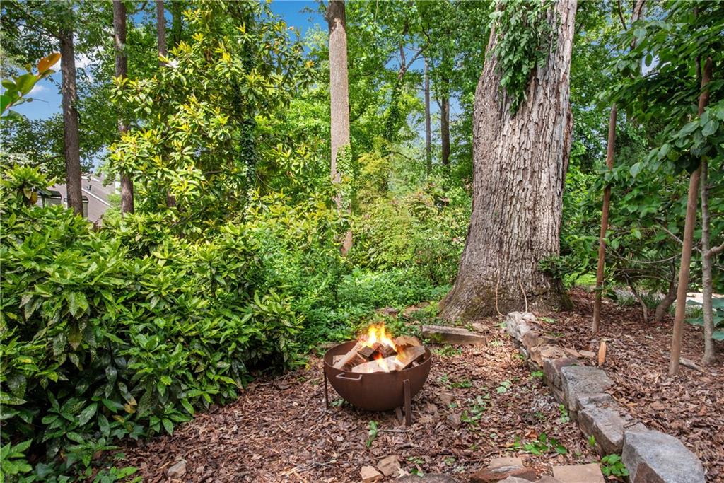 4868 Hampton Lake Drive