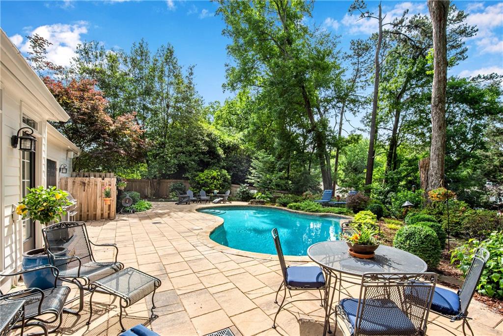 4868 Hampton Lake Drive