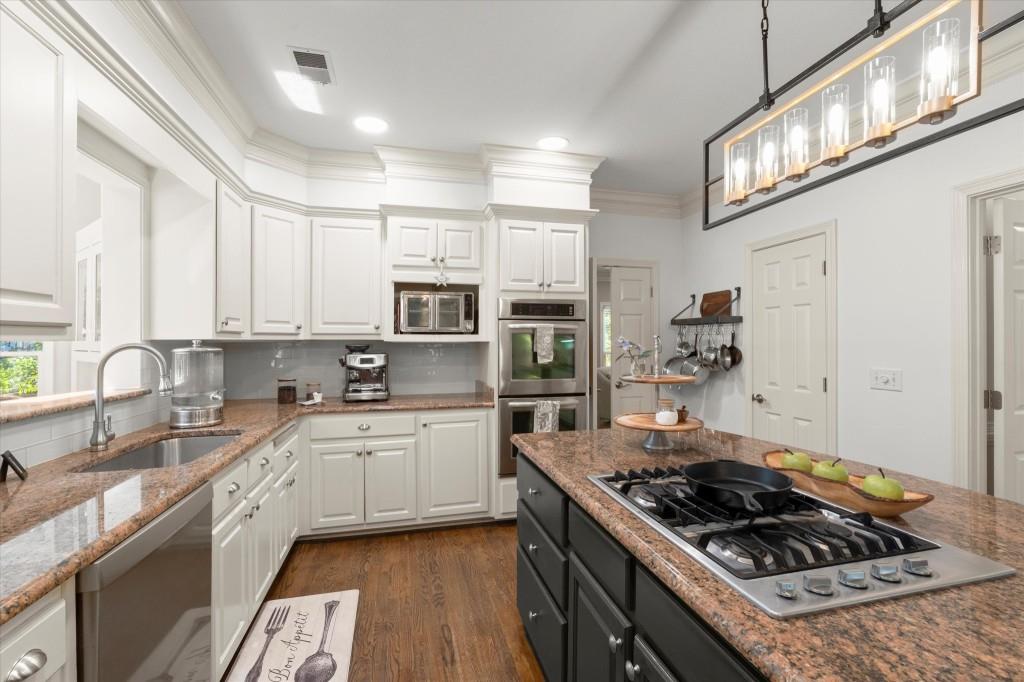 3354 Pommel Place