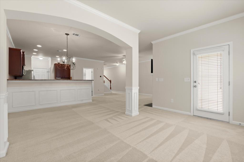4240 Weavers White Lane