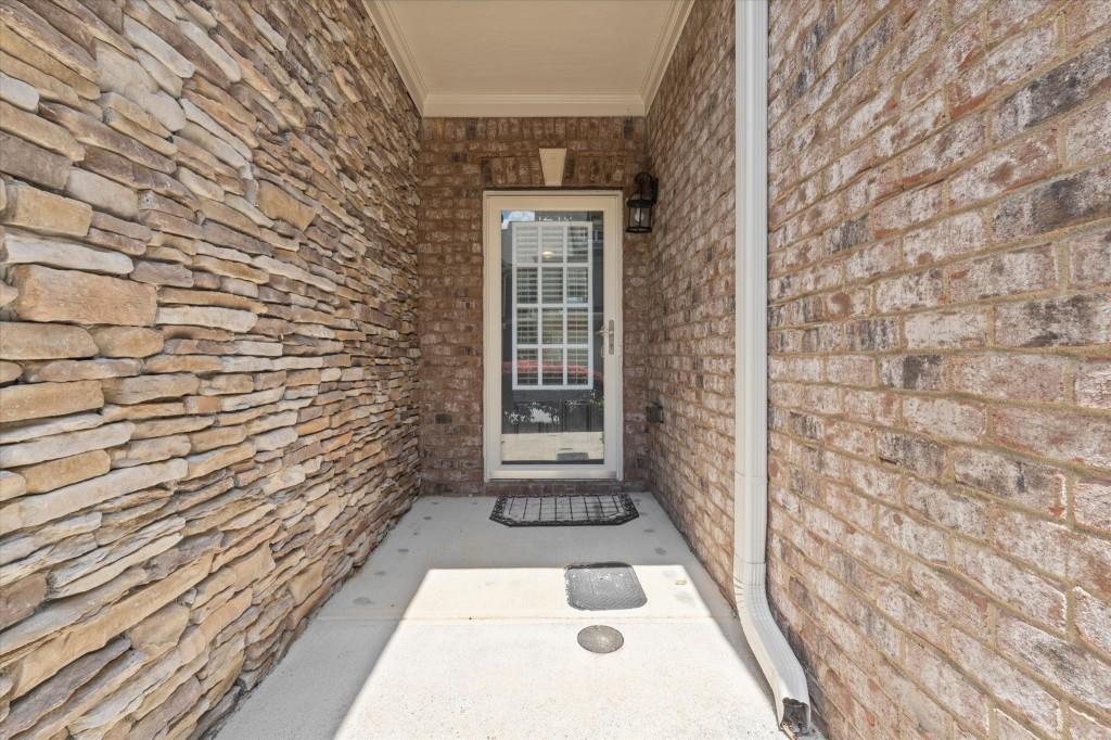 4240 Weavers White Lane