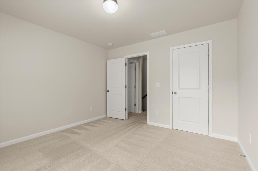 4240 Weavers White Lane