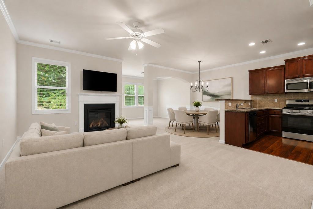 4240 Weavers White Lane