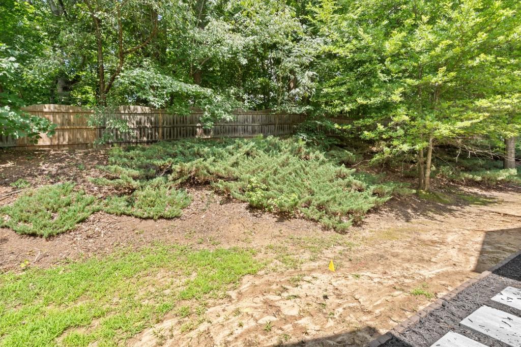 4240 Weavers White Lane