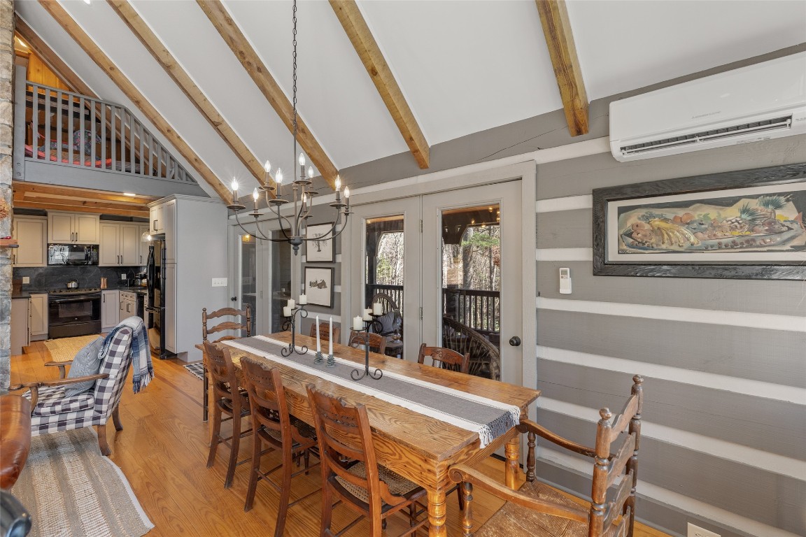 649 Wild River Road