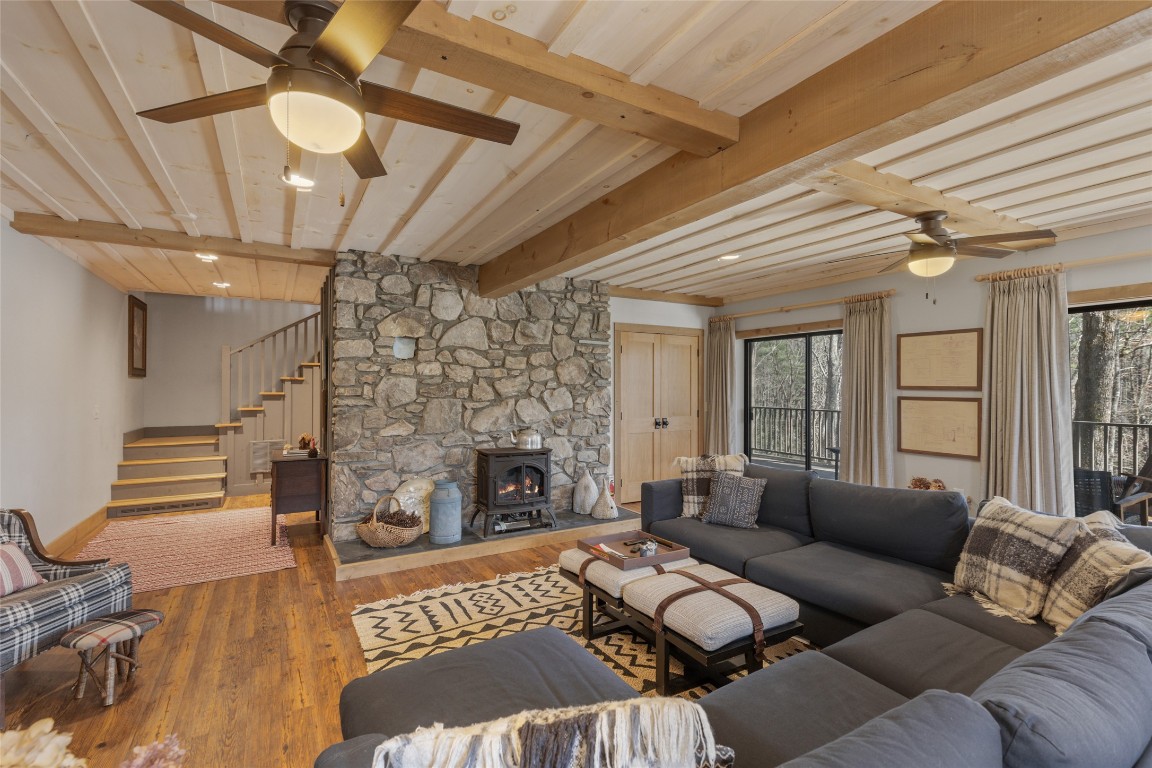 649 Wild River Road