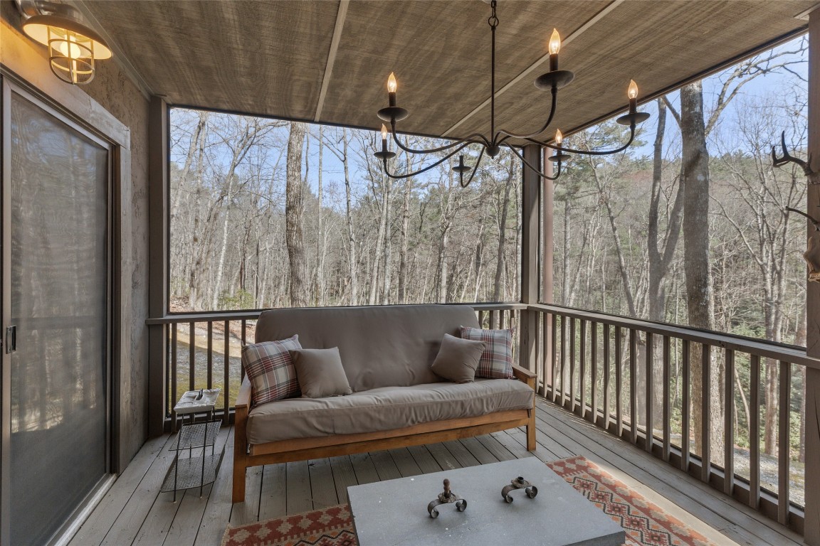 649 Wild River Road