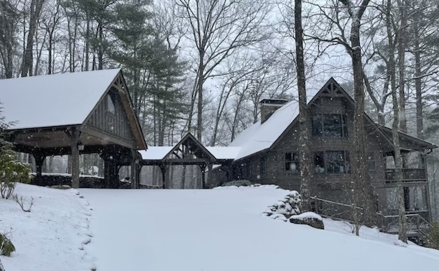 649 Wild River Road