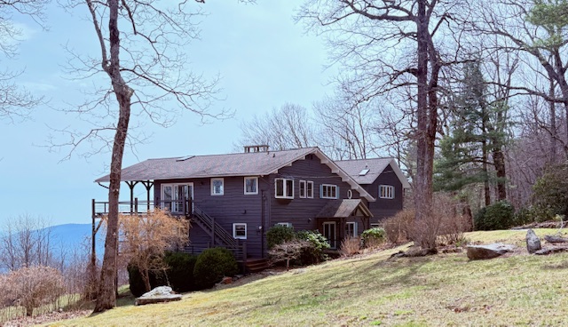 478 Hickory Knut Gap Road