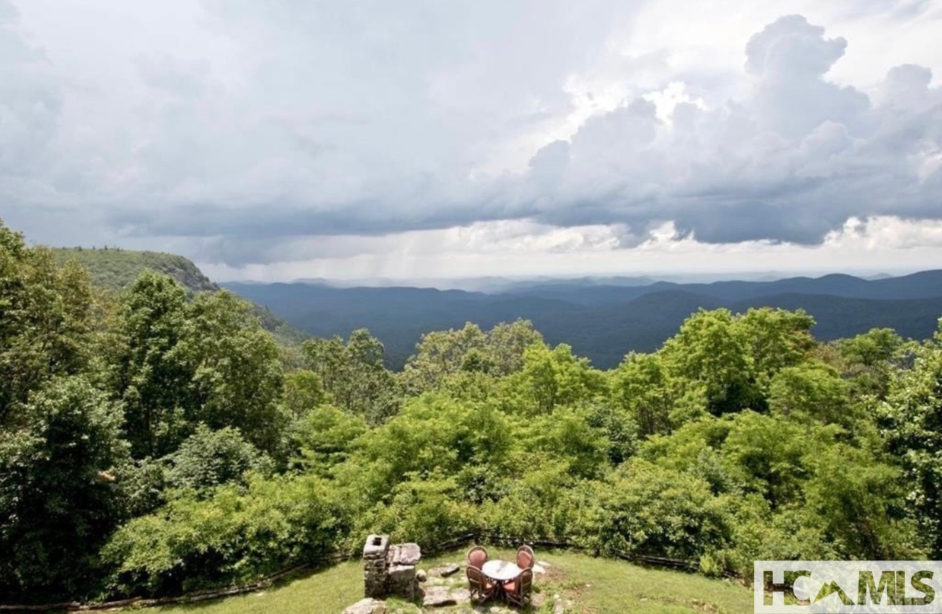 478 Hickory Knut Gap Road