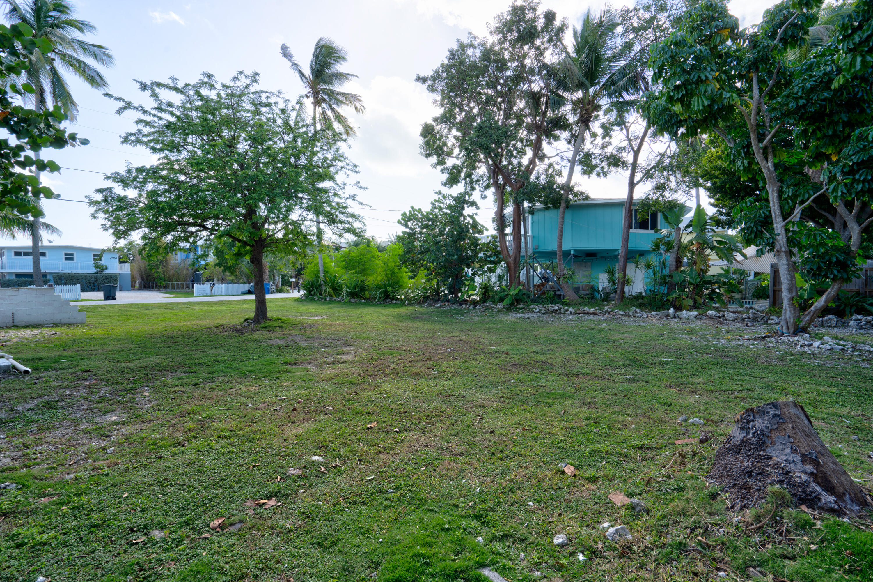 15 Seaside Avenue