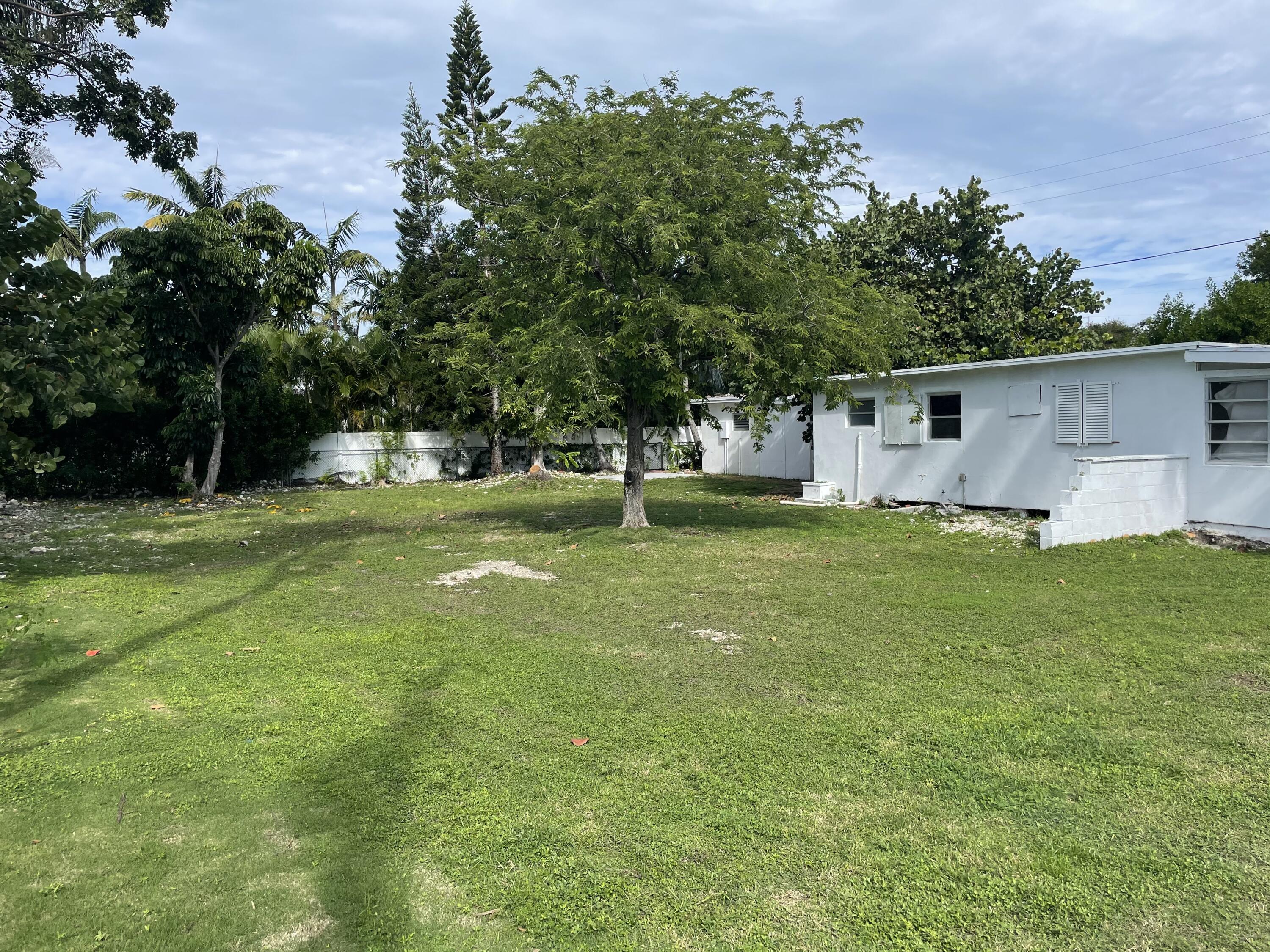 15 Seaside Avenue
