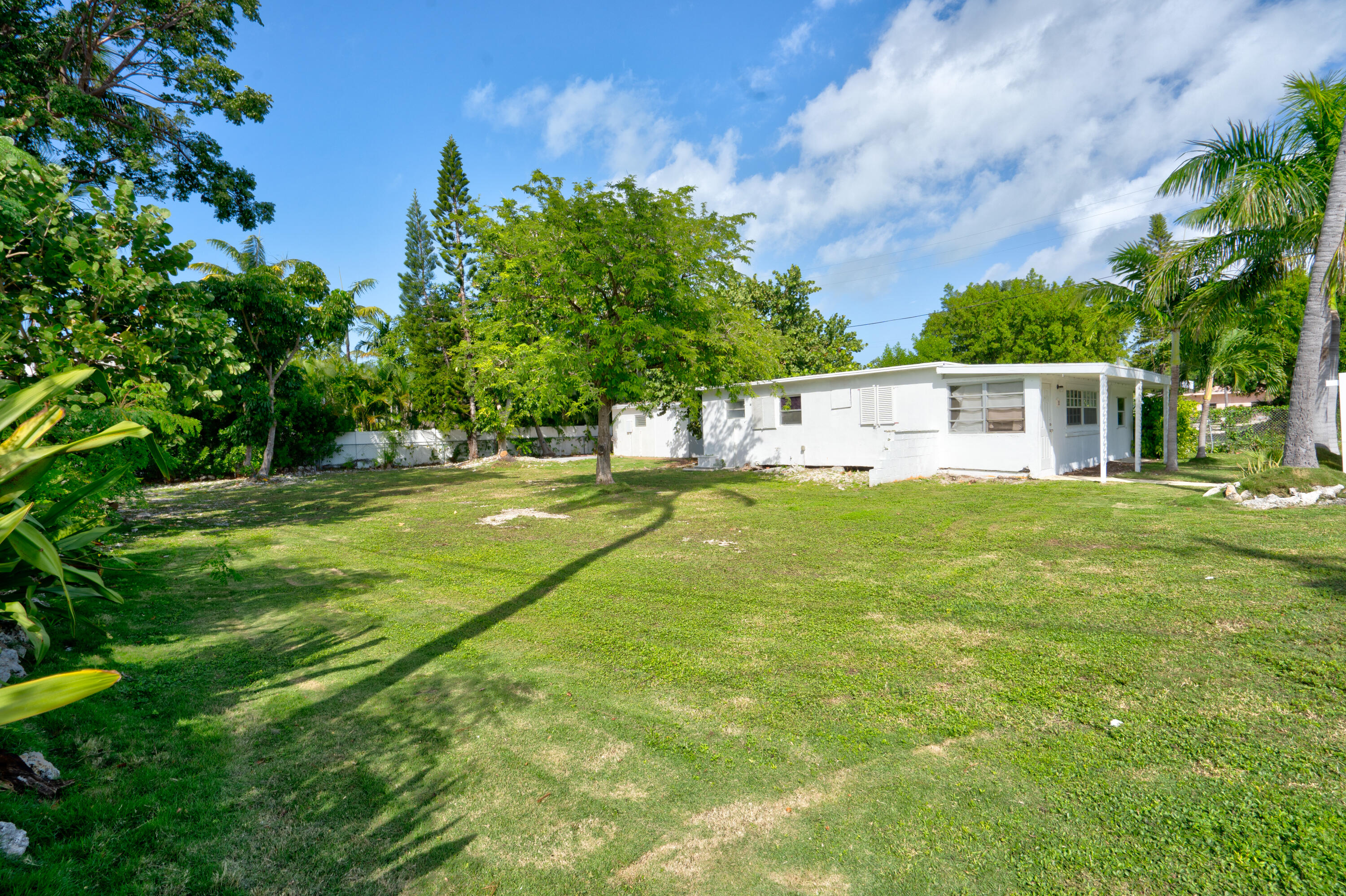 15 Seaside Avenue