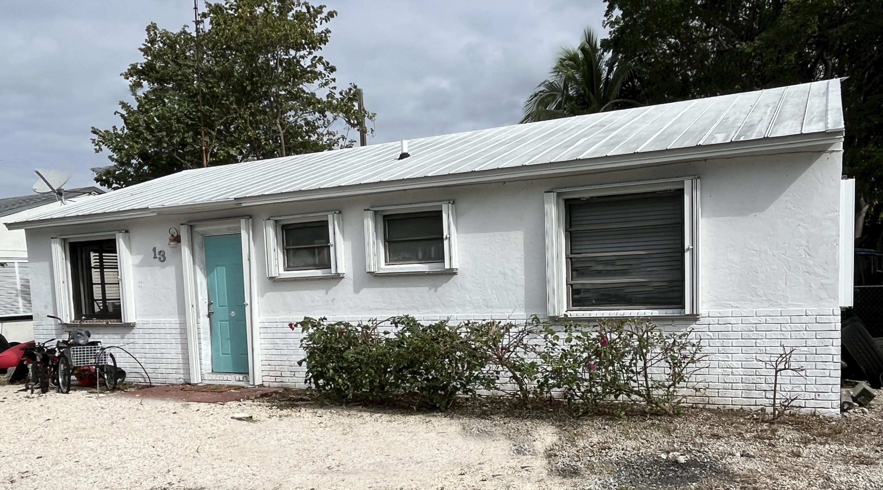 13 Hibiscus Drive