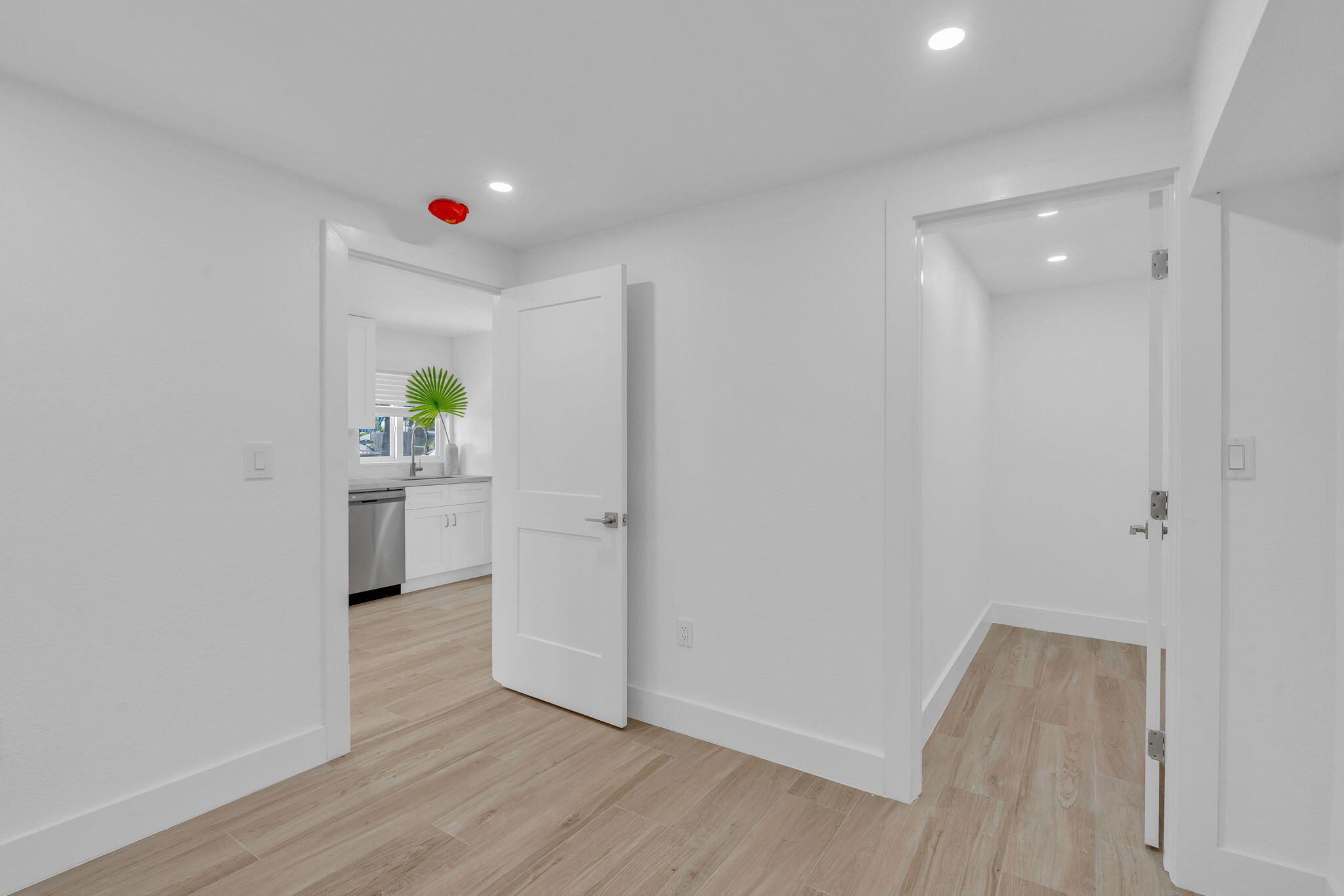 15 Seaside Avenue