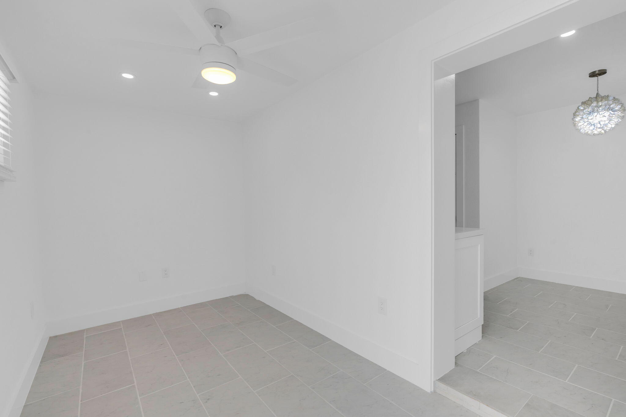15 Seaside Avenue
