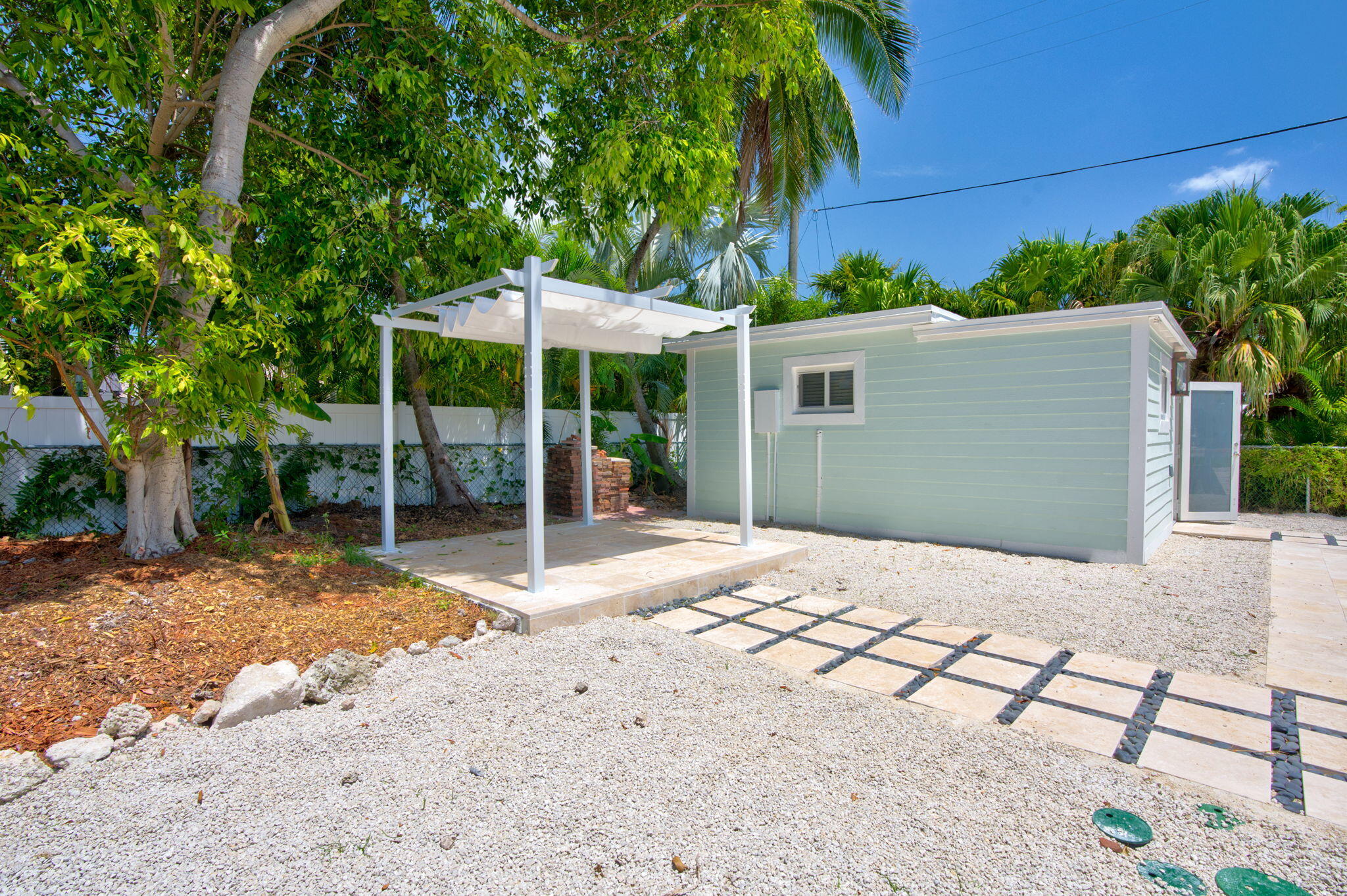 15 Seaside Avenue