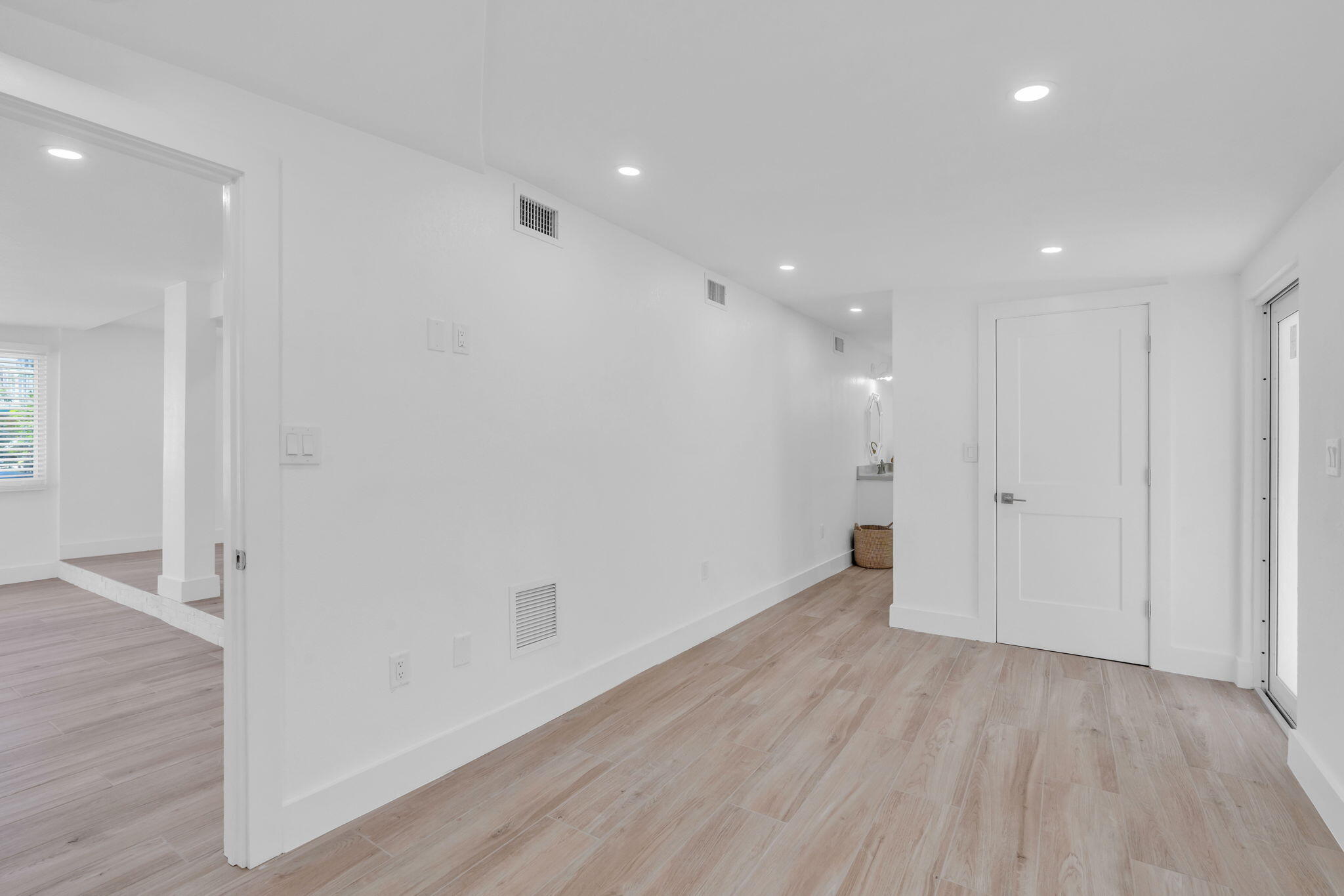 15 Seaside Avenue