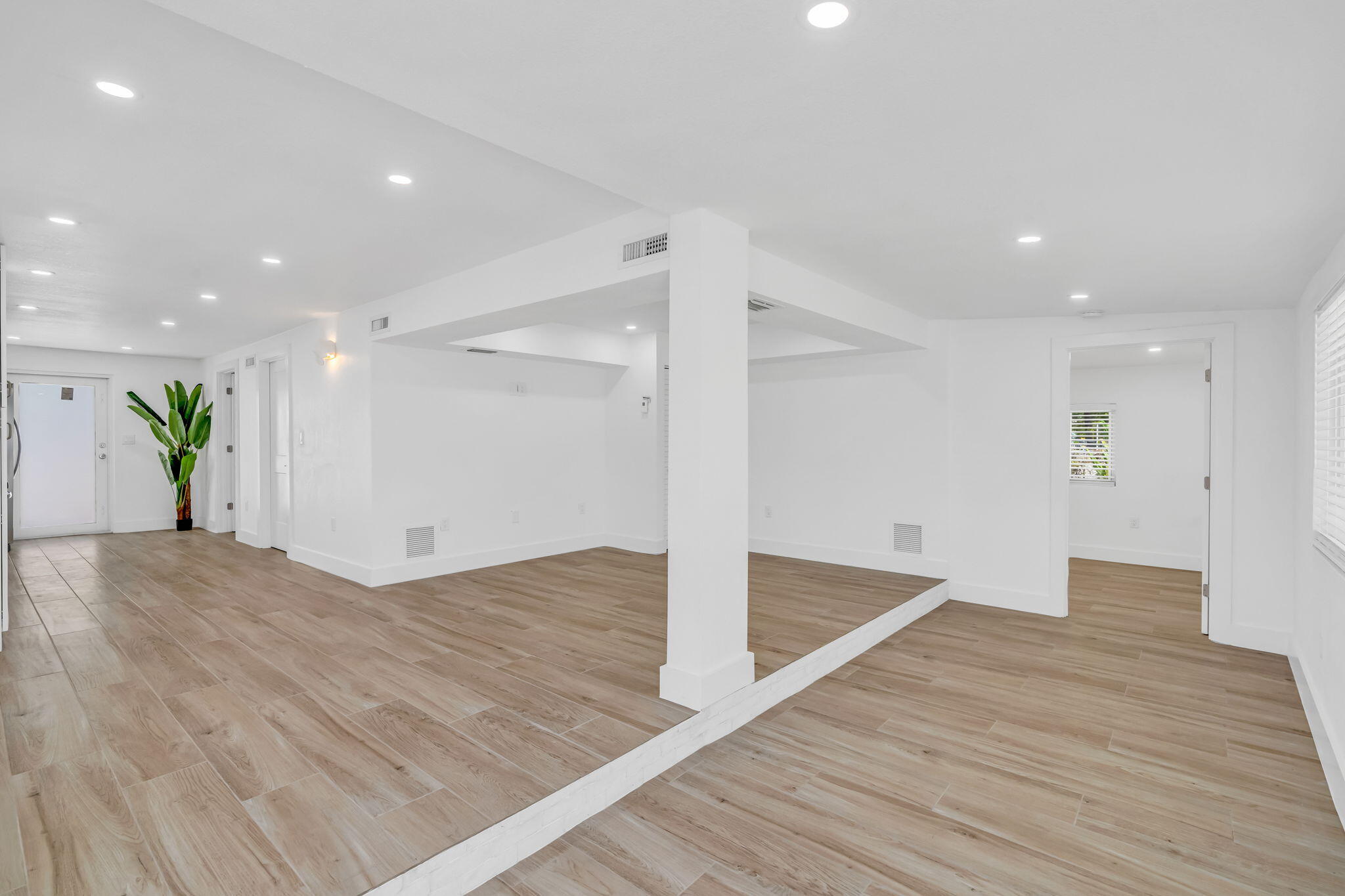 15 Seaside Avenue