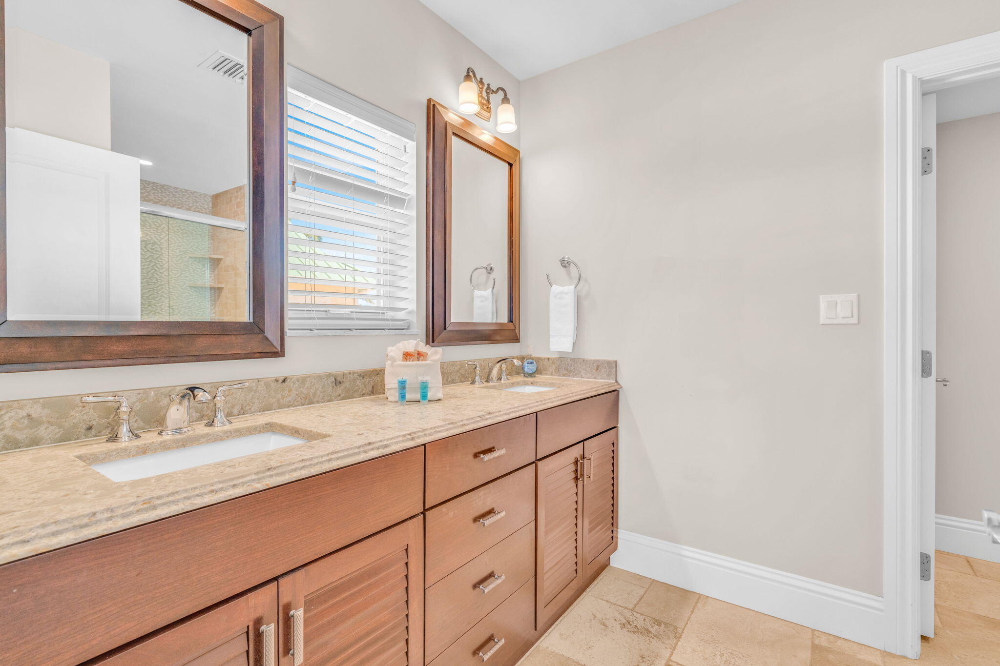 2394 Coco Plum Drive
